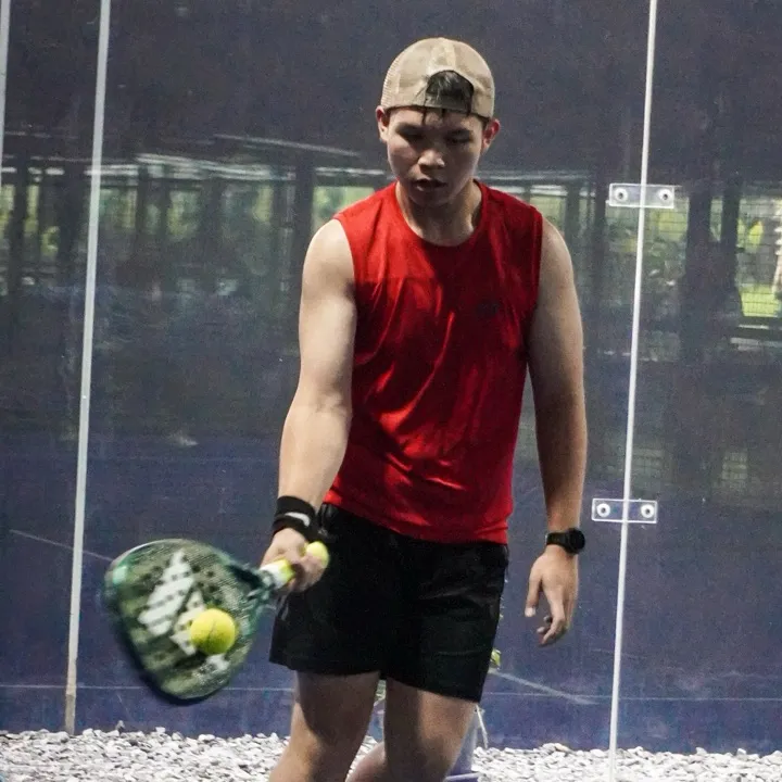Nico Nararya