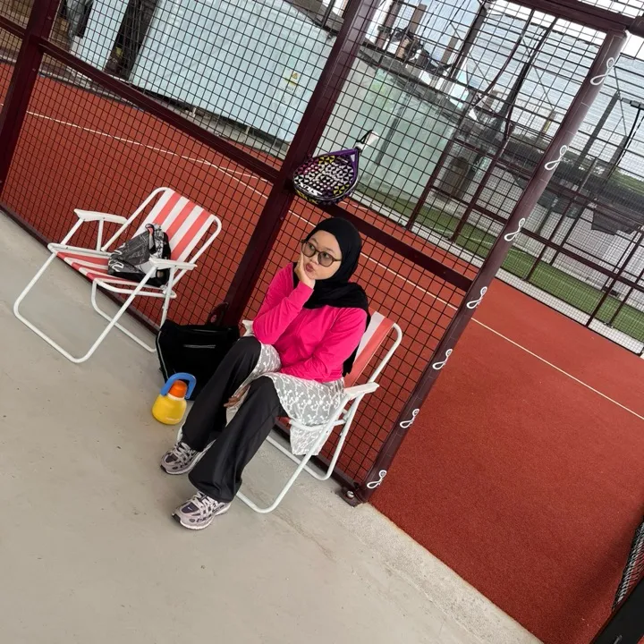 almas adlina
