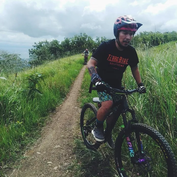Josh Yulo A.