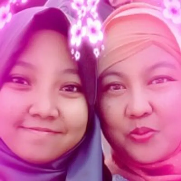 Indah avatar