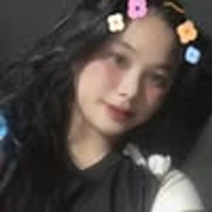 Aline avatar