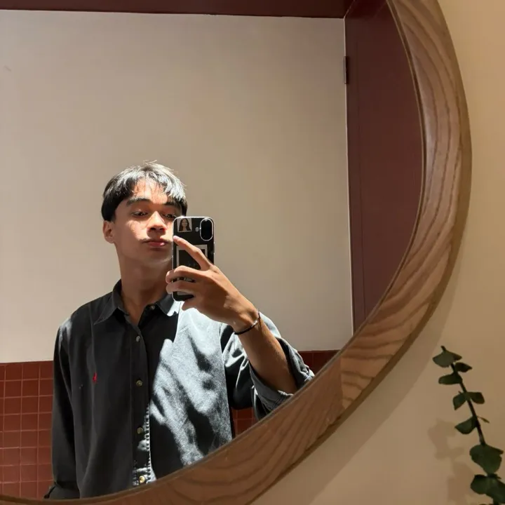 EJ