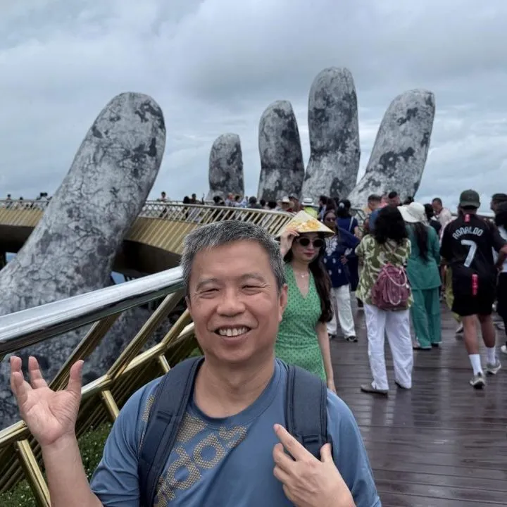 Kay Siong Tan