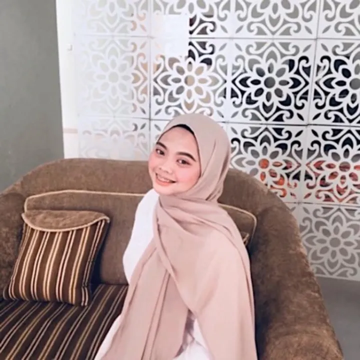 Ghina avatar