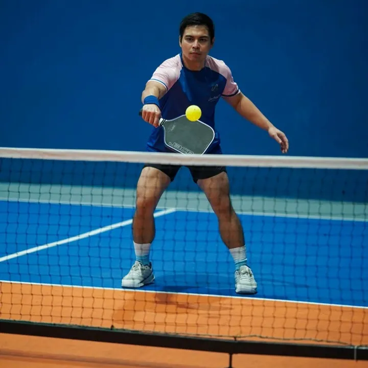 Nikko Sayson