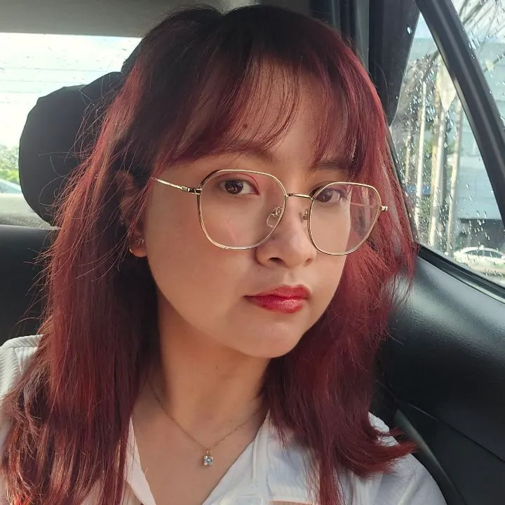 Tina avatar
