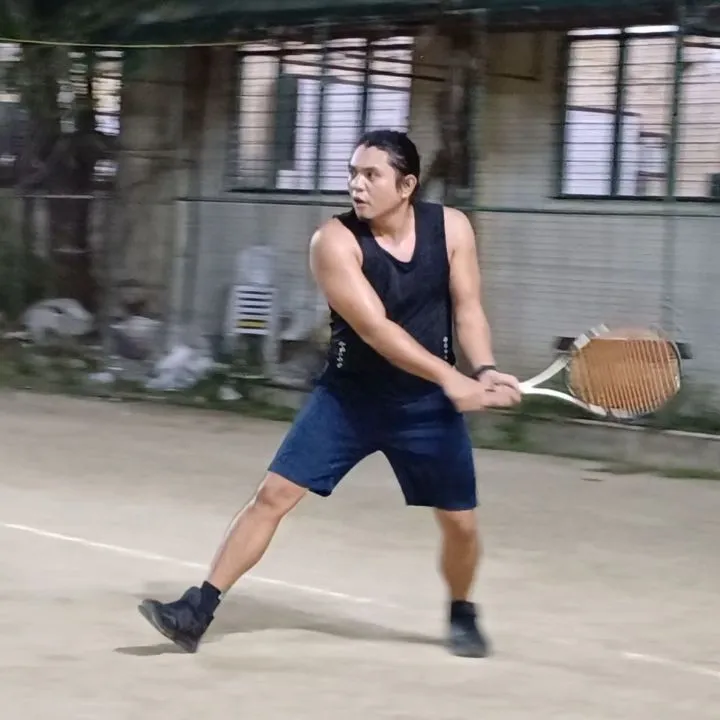 Dennis Etnatubra