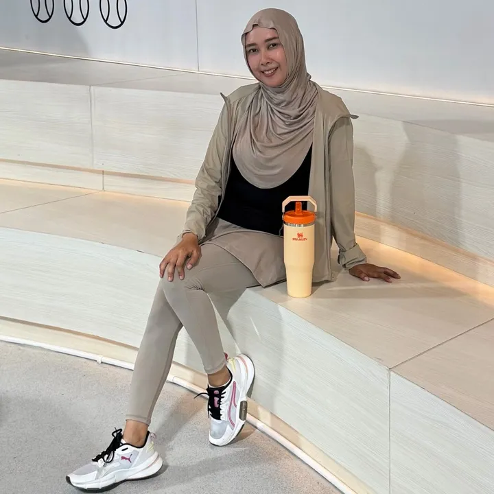 Riris endah astuti