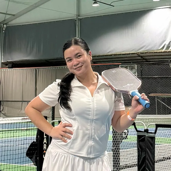 Shania Cruz