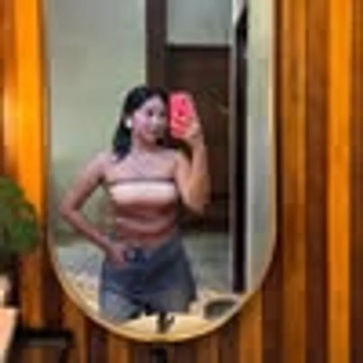 Queen Eliza Vellena