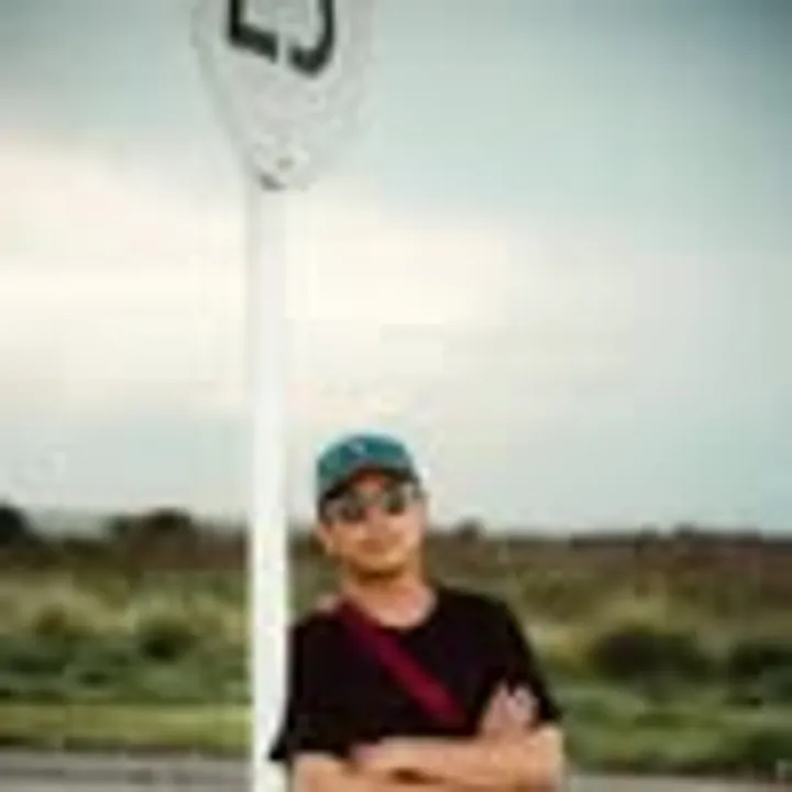 Beejay Esc