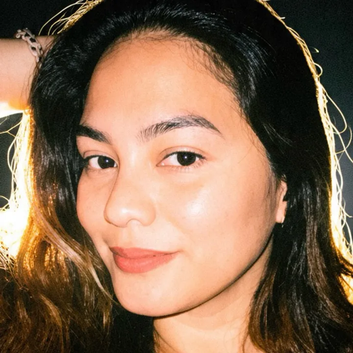 Krishia maye Uy