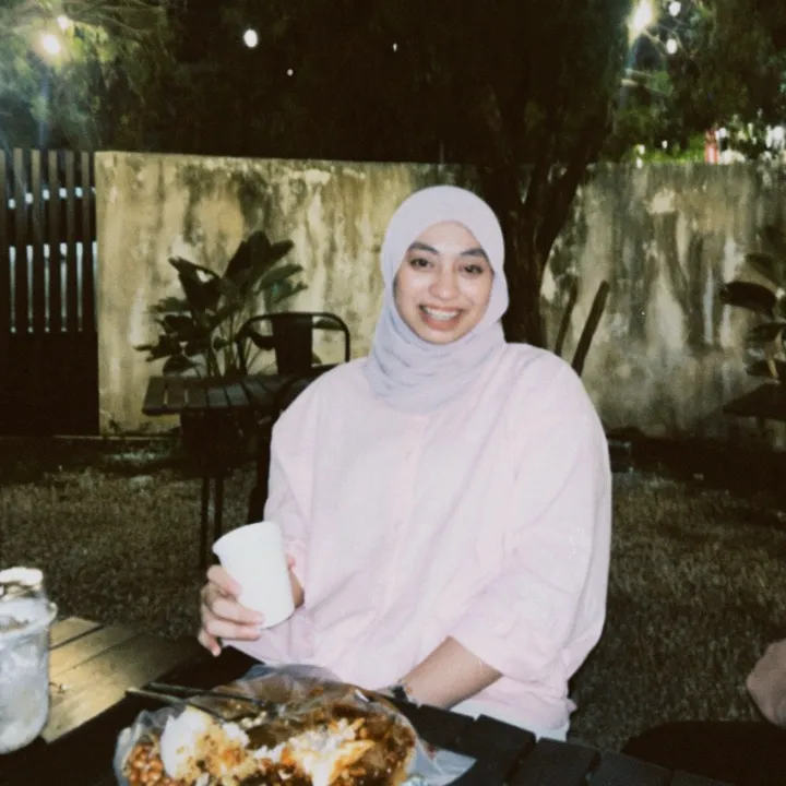 Dhiya