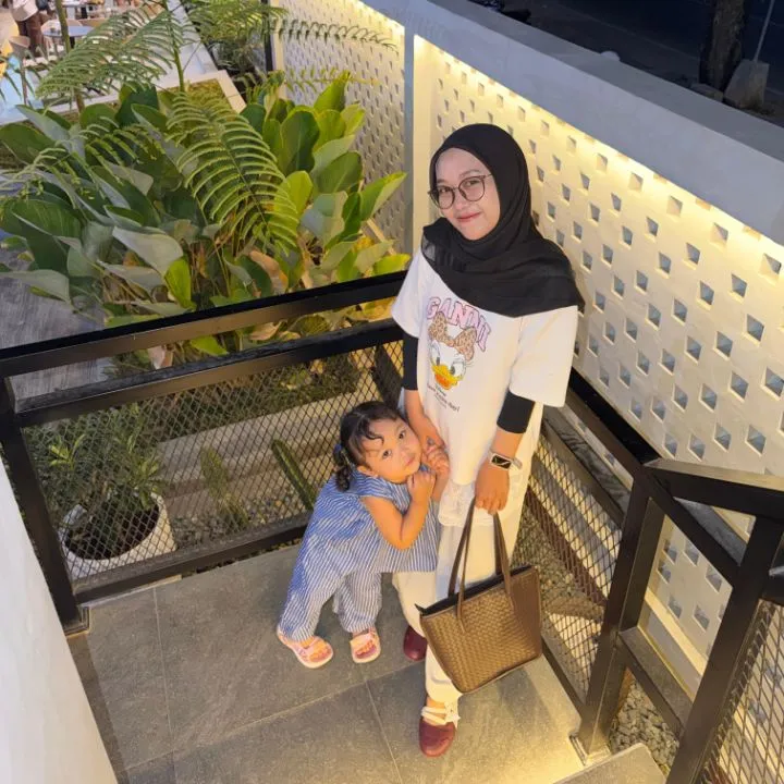 Zulianur Khaqiqiyah