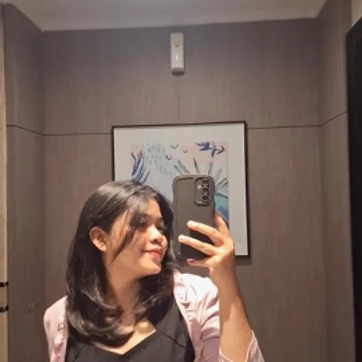 Nia avatar