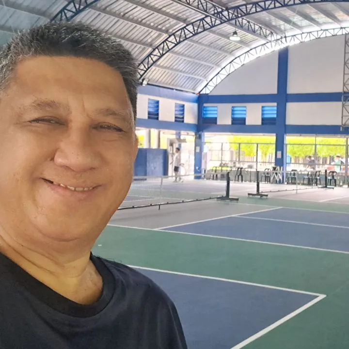Tony de los Reyes