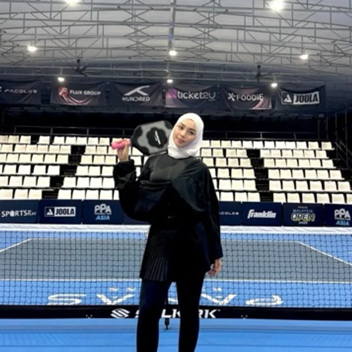 Rania avatar