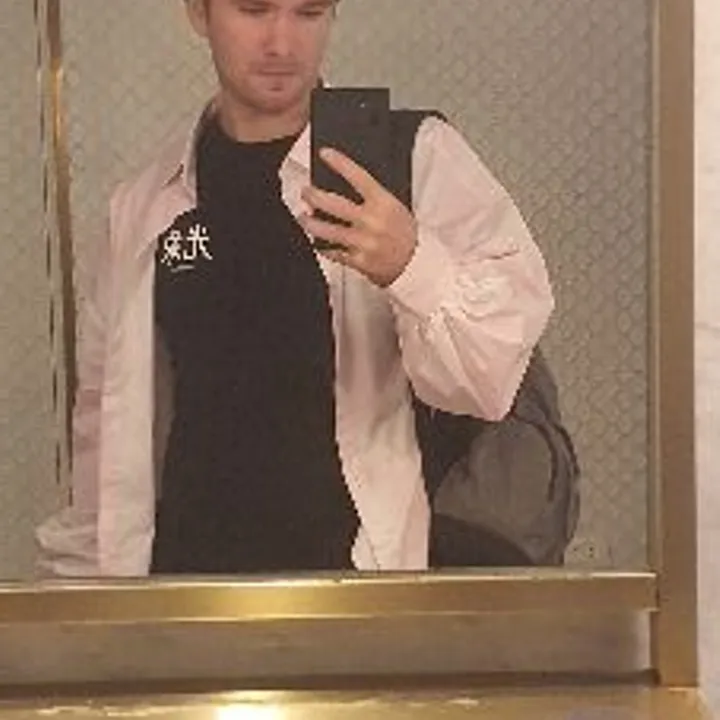 Артём Раскин avatar