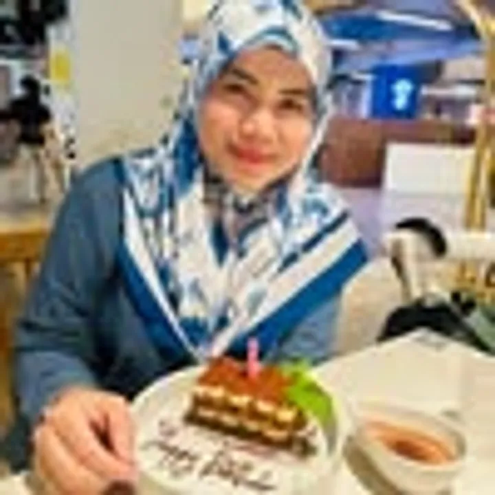 Farah Nadia Rabudin avatar